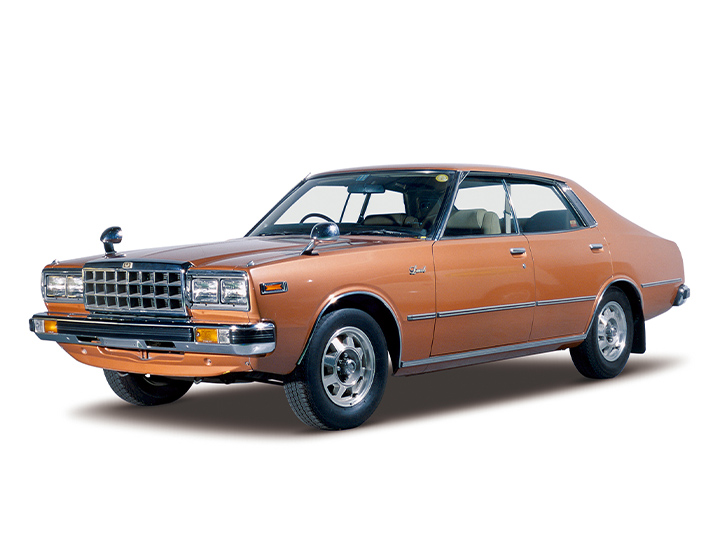 日産： NISSAN HERITAGE COLLECTION｜ローレル 4ドアハードトップ2000SGL-E