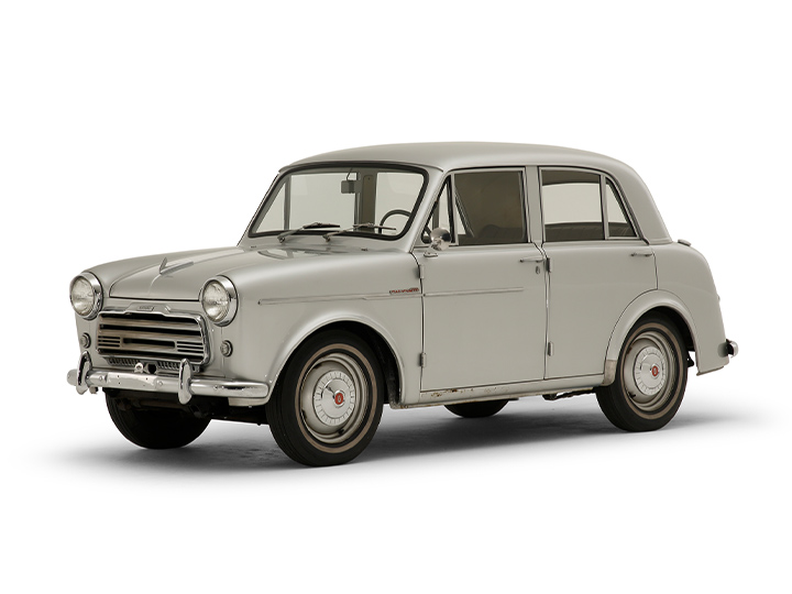 日産： NISSAN HERITAGE COLLECTION｜ダットサン1000 セダン (米国仕様)