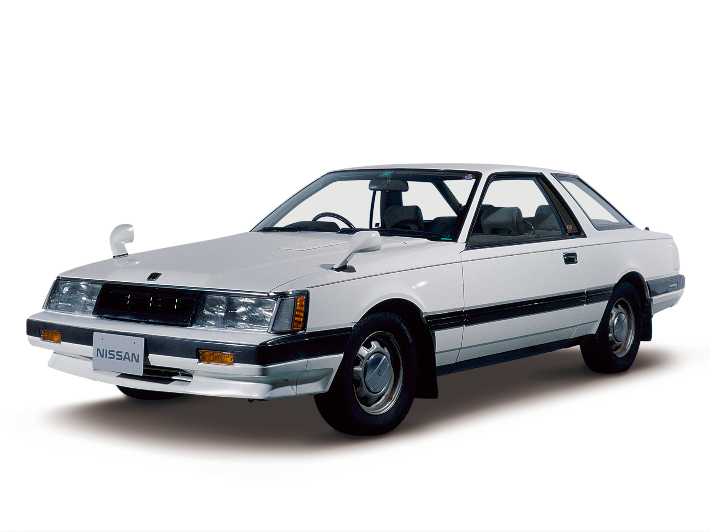 日産レパード☆ハンドル☆ momo CORSE のパーツレビュー | レパード(煙 