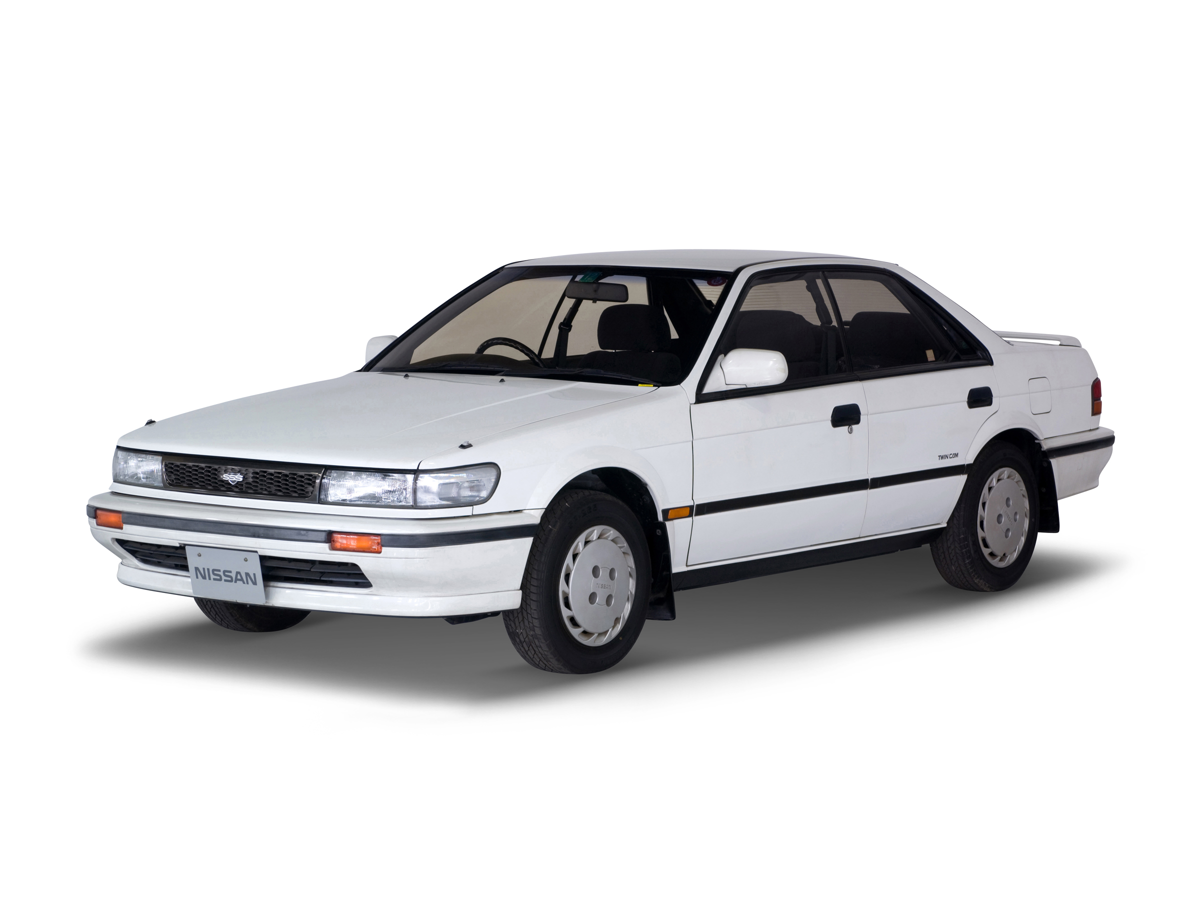 日産： NISSAN HERITAGE COLLECTION｜ブルーバード 4ドアH/T SSS