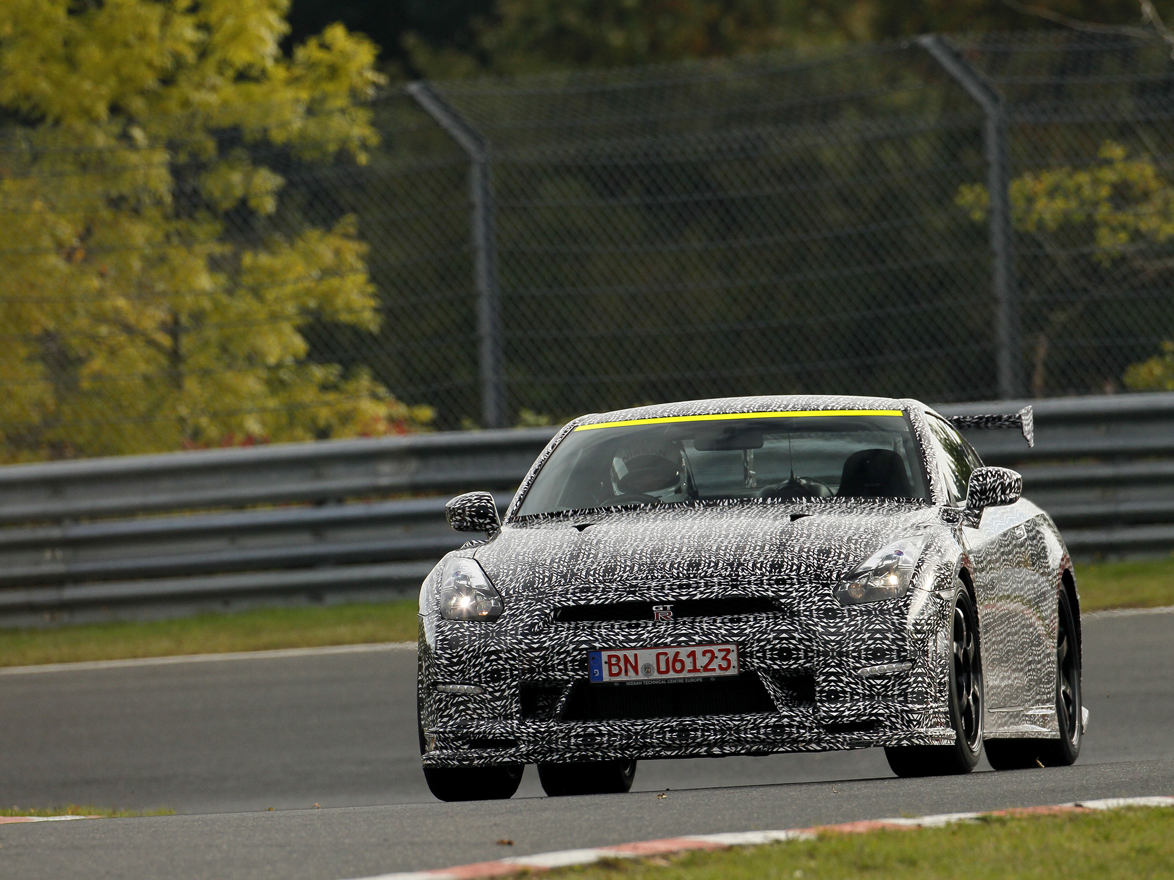 日産： NISSAN HERITAGE COLLECTION｜NISSAN GT-R NISMO N-Attack Package